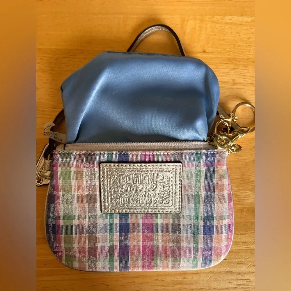 Coach stylish plaid